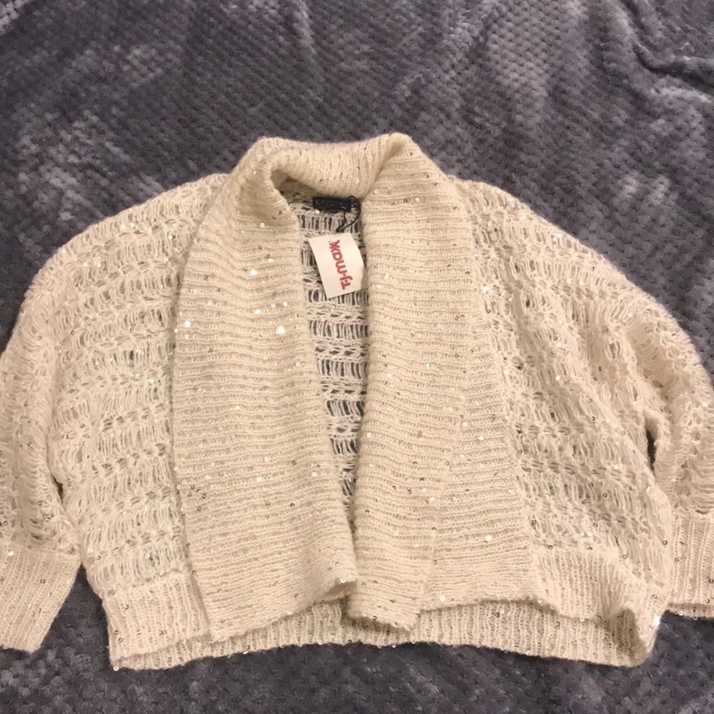 NWT: Express Sz S white with sequin shrug